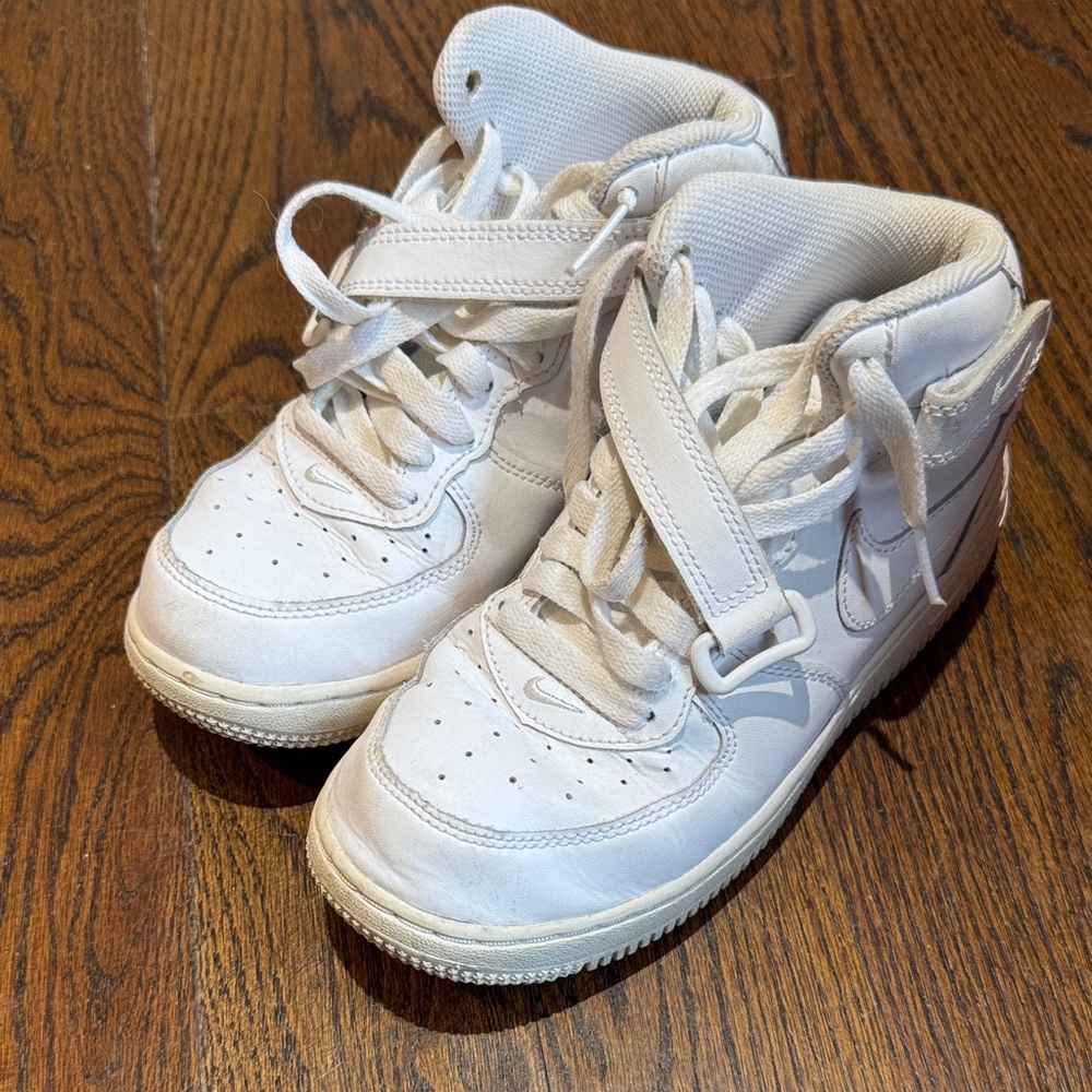 Kids Nike Air Force White High-Top Sneakers with Strap